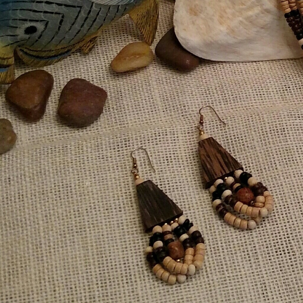 Bohemian Wood Beaded  Dangle Earrings In Black Brown And Cream OS